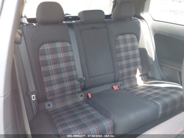 3VWTT7AUXFM058957 Volkswagen Golf Gti 2.0t S 2-door