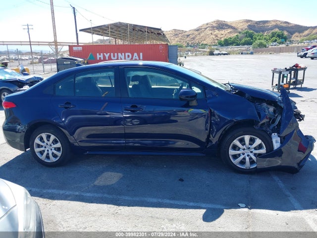 Toyota COROLLA LE 2021 JTDEPMAE1MJ151058 Image 13