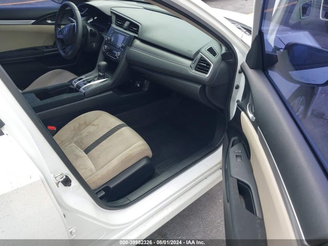 Honda Civic Lx 2017 2HGFC2F50HH513998 Image 5