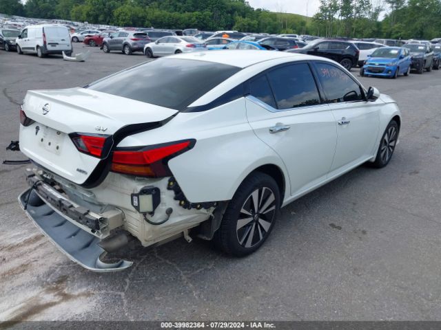 1N4BL4DW4LC268757 Nissan Altima Sv Intelligent Awd