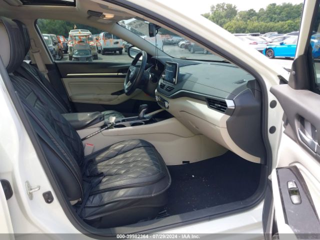 1N4BL4DW4LC268757 Nissan Altima Sv Intelligent Awd
