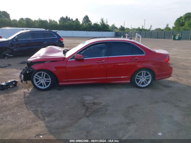 WDDGF8AB9ER322818 Mercedes-Benz C 300 Luxury 4matic/sport 4matic