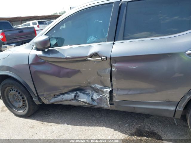 JN1BJ1CP7JW150466 Nissan Rogue Sport S
