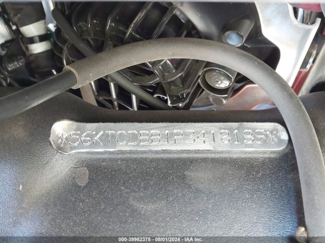 2023 INDIAN MOTORCYCLE CO. CHIEFTAIN 56KTCDBB1P3418189 Photo 9