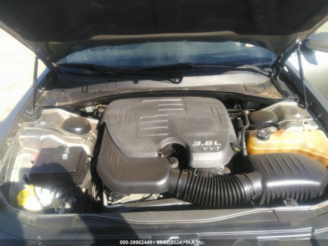 2C3CCARGXEH229304 Chrysler 300
