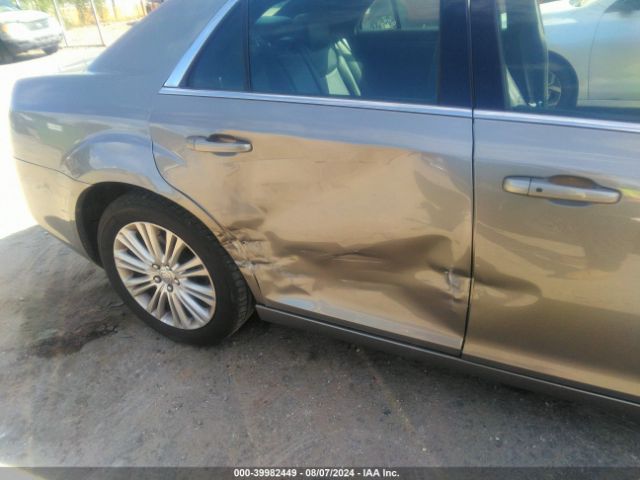 2C3CCARGXEH229304 Chrysler 300
