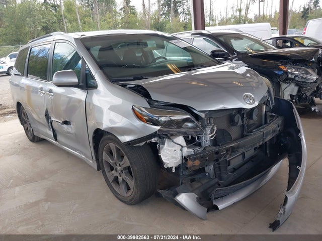 Toyota Sienna Se 8 Passenger/se Premium 8 Passenger 2015 5TDXK3DC7FS616332 головне зображення