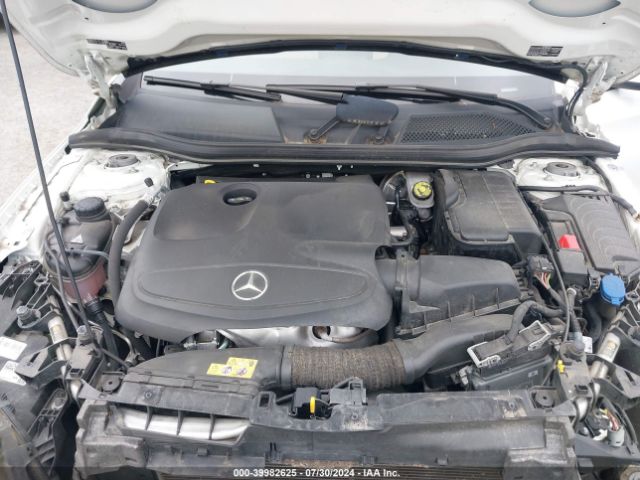 WDCTG4GB8HJ285697 Mercedes-Benz Gla 250 4matic