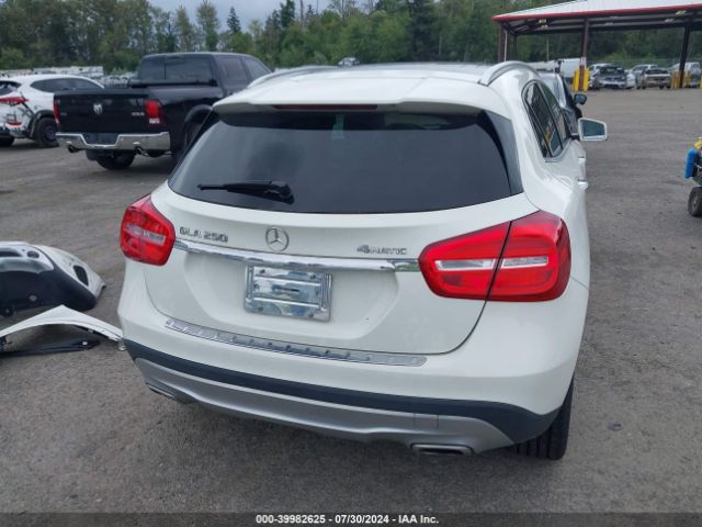 WDCTG4GB8HJ285697 Mercedes-Benz Gla 250 4matic
