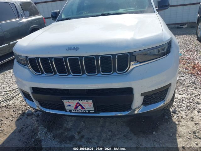 1C4RJJAG9P8825875 Jeep Grand Cherokee L Laredo 4x2