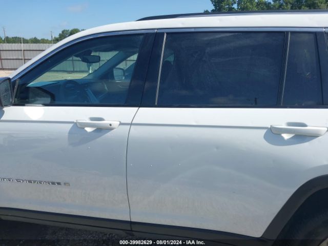 1C4RJJAG9P8825875 Jeep Grand Cherokee L Laredo 4x2