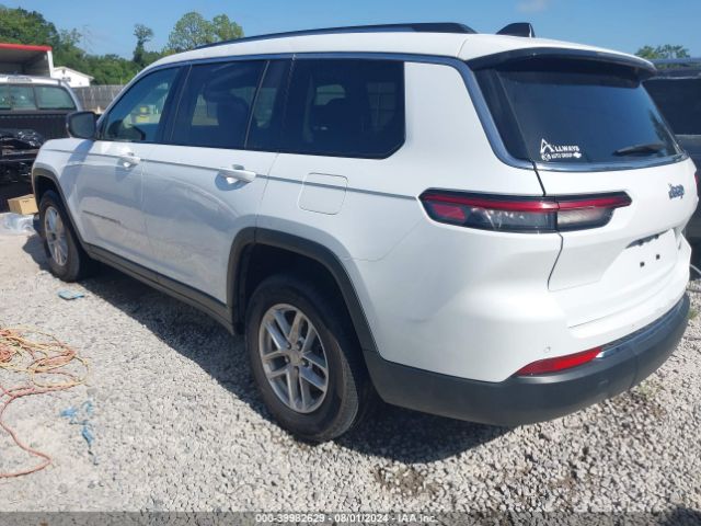 1C4RJJAG9P8825875 Jeep Grand Cherokee L Laredo 4x2