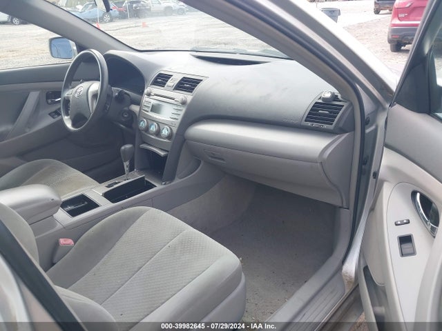 2009 Toyota Camry Le მანქანა იყიდება აუქციონზე, vin: 4T1BE46K09U339319, აუქციონის ნომერი: 39982645