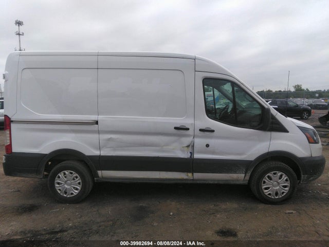 Ford Transit-250 2018 1FTYR1CM9JKB45850 Image 13