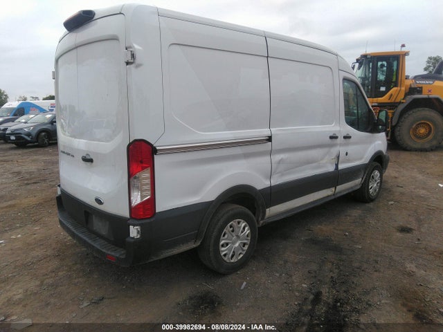 Ford Transit-250 2018 1FTYR1CM9JKB45850 Image 4