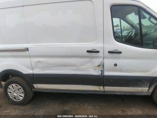 Ford Transit-250 2018 1FTYR1CM9JKB45850 Image 6