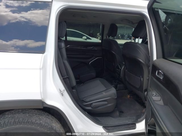 1C4RJJAG0M8175412 Jeep Grand Cherokee L Laredo 4x2