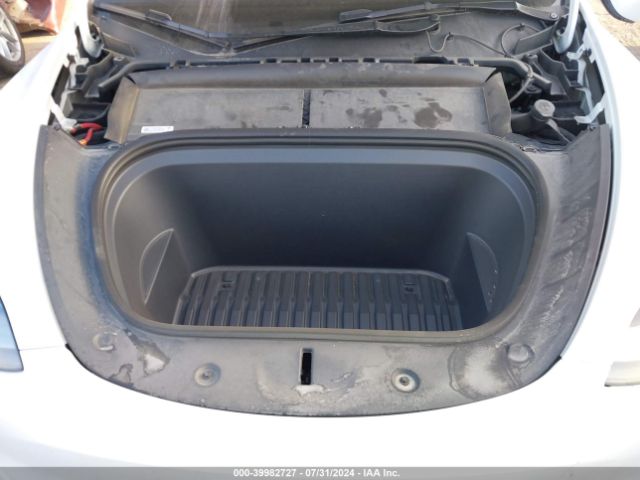 7SAYGDEF0NF454084 Tesla Model Y Performance Dual Motor All-wheel Drive