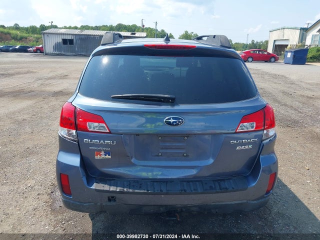 Subaru Outback 2.5i Limited 2014 4S4BRBLC7E3310941 Image 17