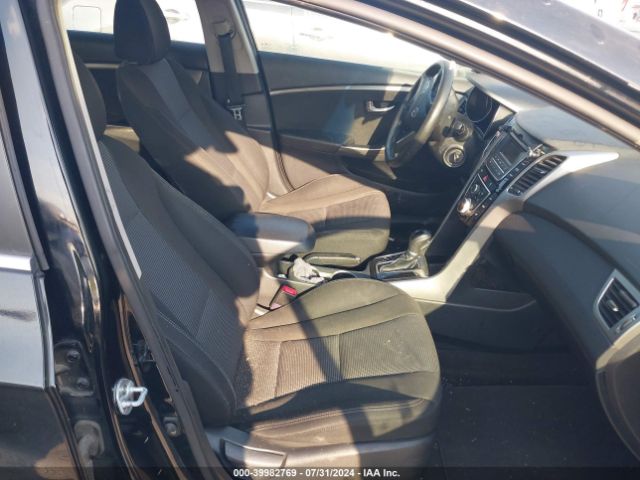 KMHD35LH4GU318581 Hyundai ELANTRA GT