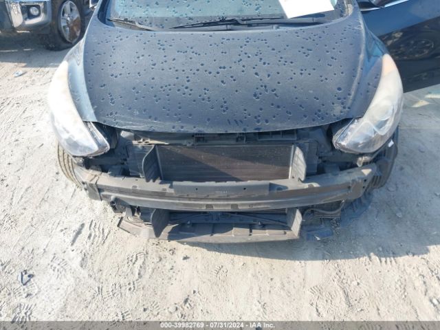 KMHD35LH4GU318581 Hyundai ELANTRA GT