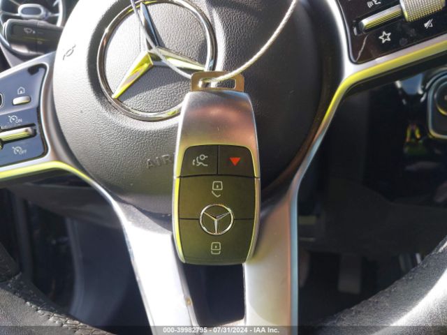 W1K3G4EB4LJ205416 Mercedes-Benz A 220