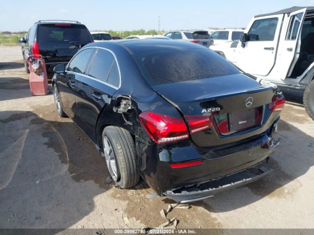 W1K3G4EB4LJ205416 Mercedes-Benz A 220
