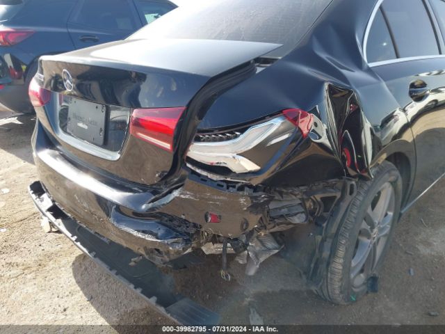W1K3G4EB4LJ205416 Mercedes-Benz A 220