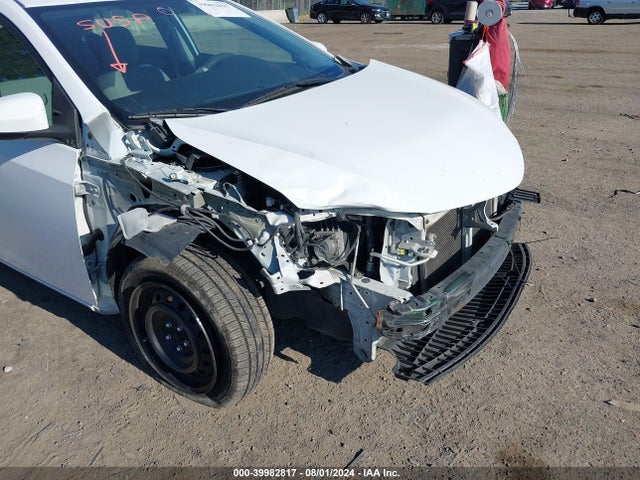 Toyota COROLLA LE 2016 2T1BURHEXGC692561 Image 6