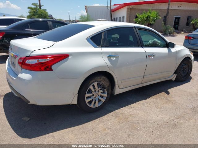 1N4AL3APXHN305308 Nissan Altima 2.5 S
