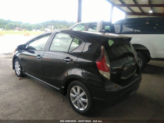 JTDKDTB31H1597073 Toyota Prius C Two