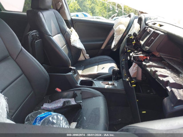Toyota Rav4 Xle 2017 2T3RFREV7HW559048 Image 5