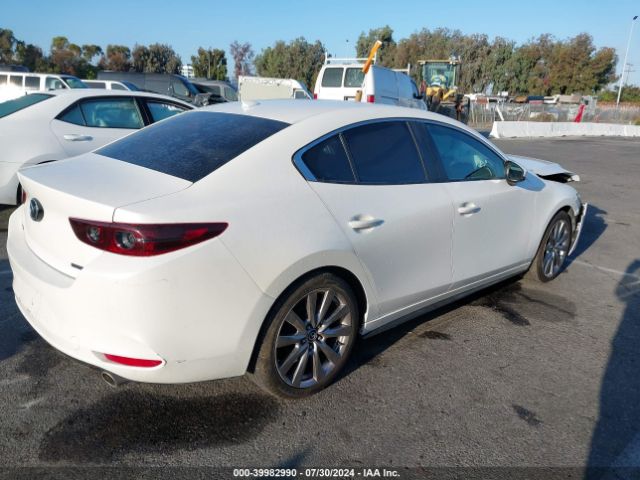 3MZBPADL2KM108891 Mazda Mazda3 Preferred Package
