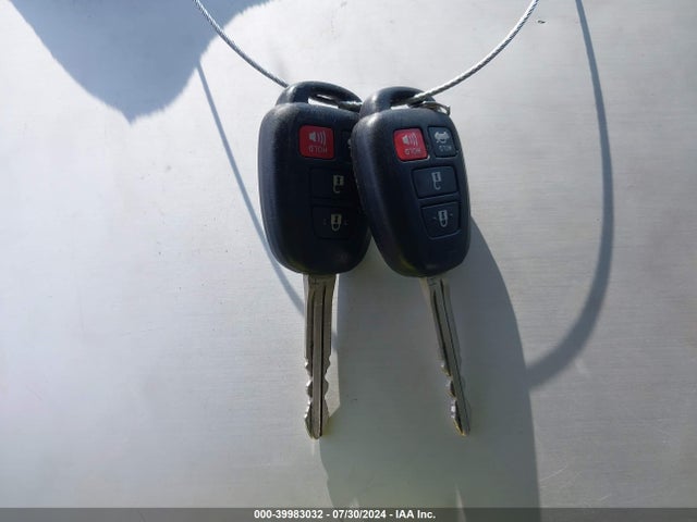 Toyota COROLLA LE 2015 2T1BURHE1FC449235 Image 11