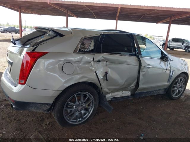 3GYFNFE32FS570143 Cadillac Srx Performance Collection