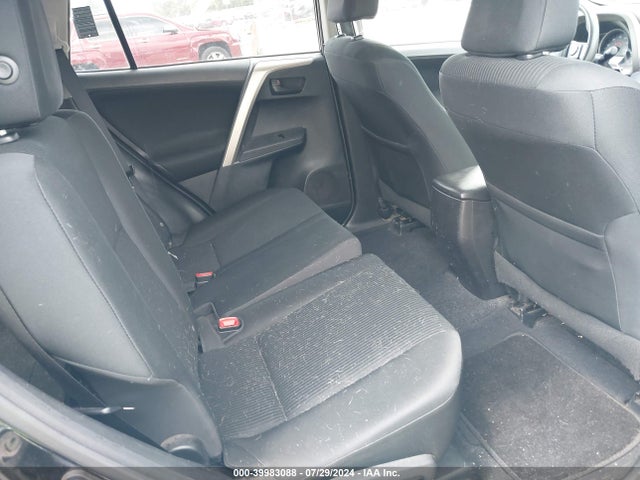 Toyota RAV4 LE 2014 2T3BFREV3EW170498 Image 8