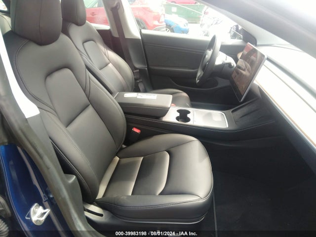 2021 TESLA MODEL 3 5YJ3E1EB6MF848082 Photo 4
