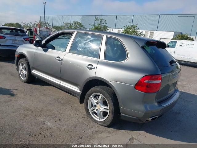 2009 PORSCHE CAYENNE WP1AB29P59LA46220 Photo 2