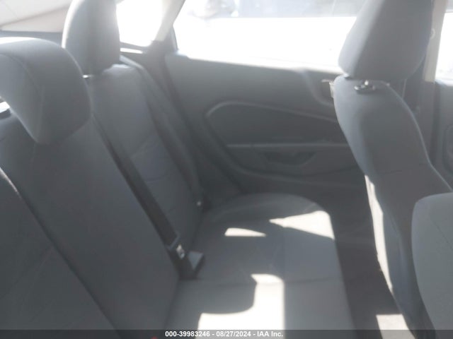 Продажа на аукционе авто 2015 Ford Fiesta Se, vin: 3FADP4BJ0FM104638, номер лота: 39983246