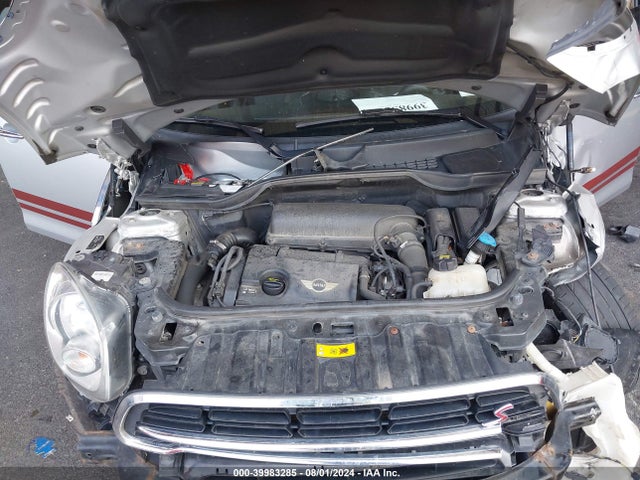 2016 MINI COUNTRYMAN WMWZC5C50GWU04956 Photo 9