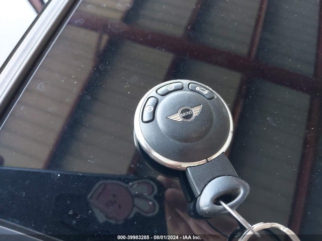 2016 MINI COUNTRYMAN WMWZC5C50GWU04956 Photo 10