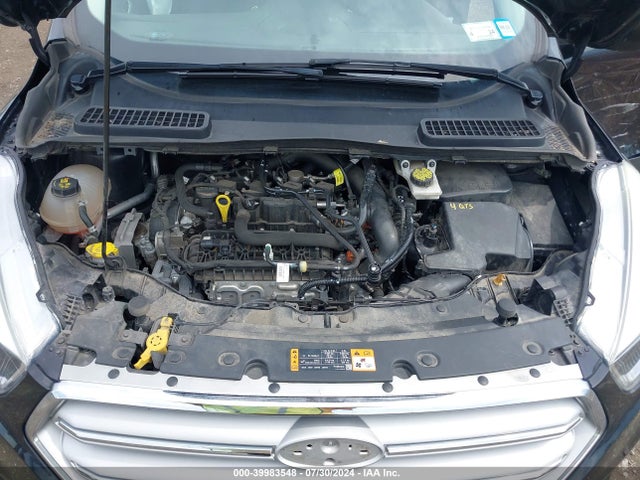 1FMCU9GD4KUB22821 Ford ESCAPE SE