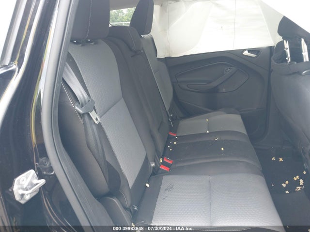 1FMCU9GD4KUB22821 Ford ESCAPE SE