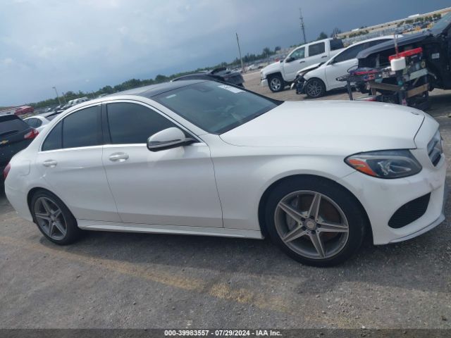 55SWF4JB0HU186747 Mercedes-Benz C 300 Luxury/sport