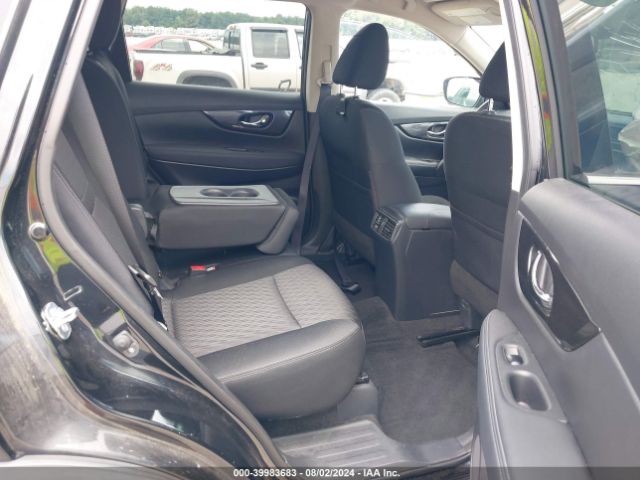 KNMAT2MT5HP592560 Nissan ROGUE SV