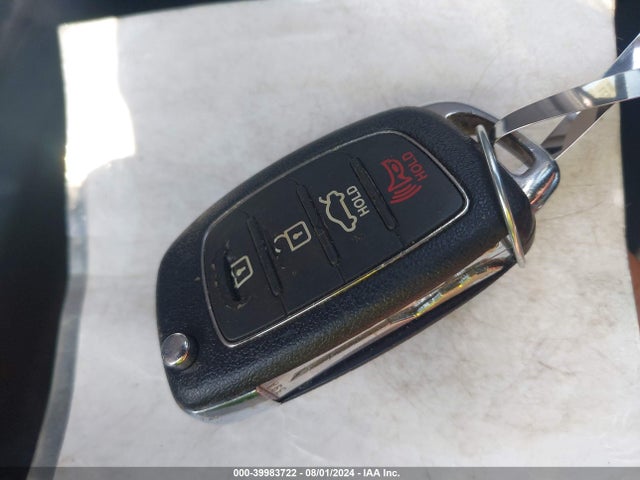 Hyundai SONATA SE 2015 5NPE24AF5FH185636 Image 11