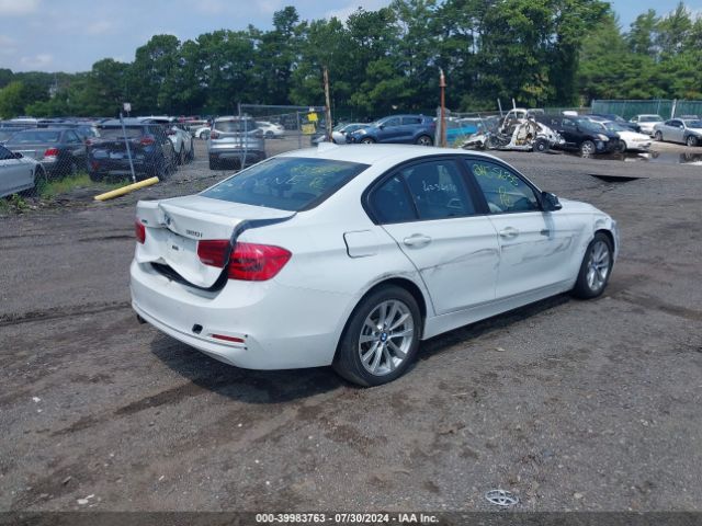 WBA8E5G54HNU42181 BMW 320i Xdrive