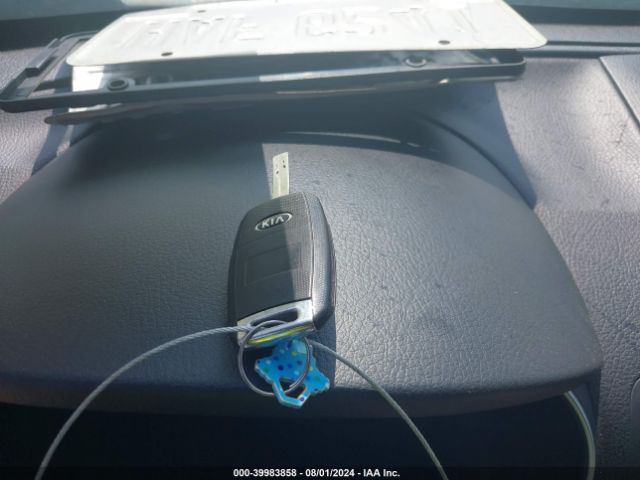 5XYKTDA61EG482800 KIA SORENTO LX