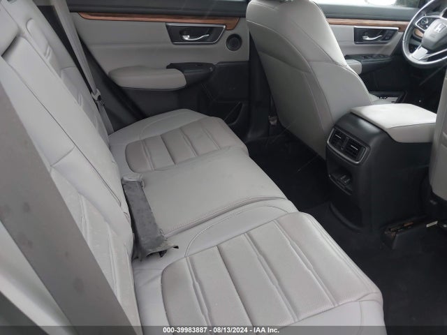 Honda Cr-v Touring 2018 7FARW1H98JE000057 Image 8