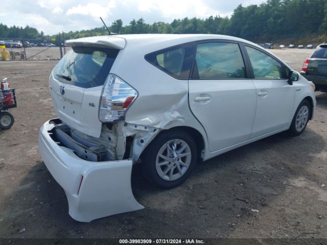 JTDZN3EU1E3295198 Toyota Prius V Three